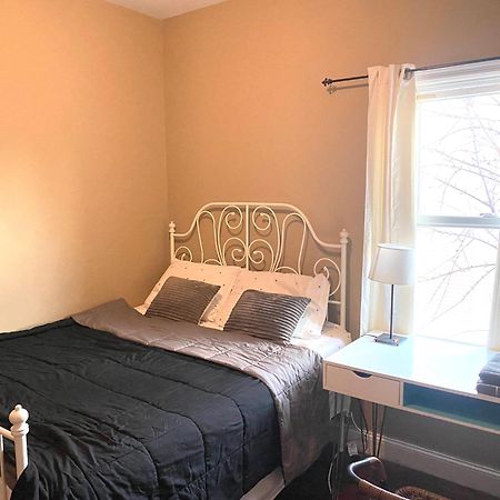 Quiet Apt Only 15 Mins Away From Midtown Manhattan Jersey City Exterior photo